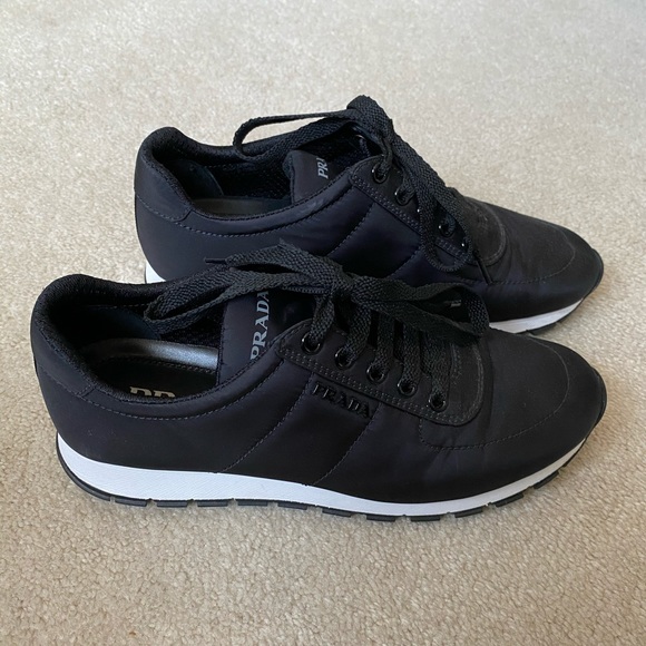 SOLD **AUTHENTIC PRADA SNEAKERS** - Picture 3 of 4